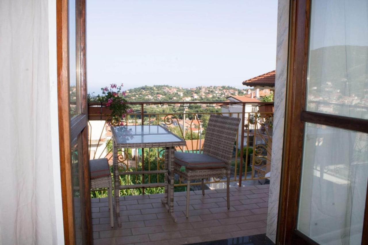 Dafne Holiday Agerola Extérieur photo